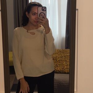 NEW Cut-out Sweater❣️